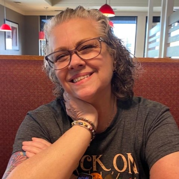 Meet your Posher, Cindy - Picture 1 of 1